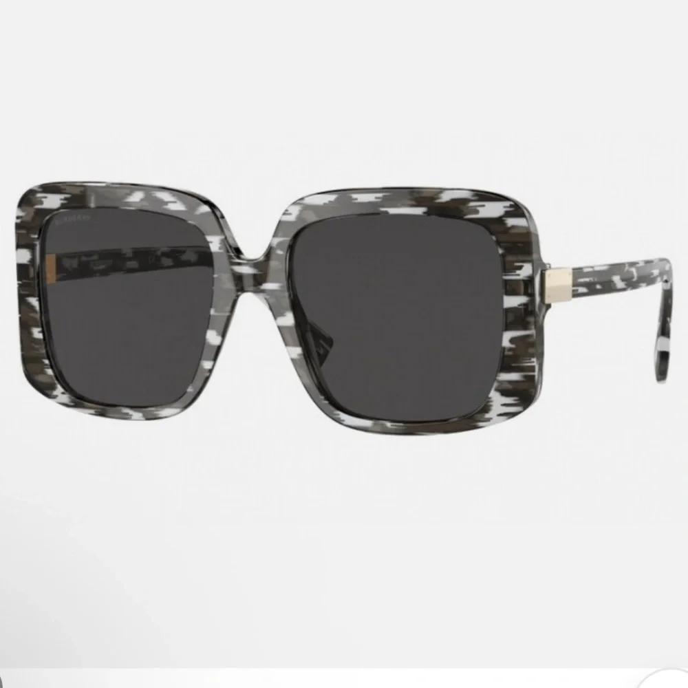 Burberry sunglasses BE4363 PENELOPE 397887 Black grey Woman